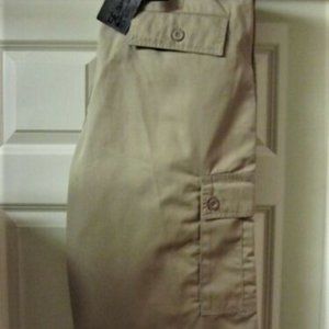 New Nation Mens Tan Shorts Size 36 NWT